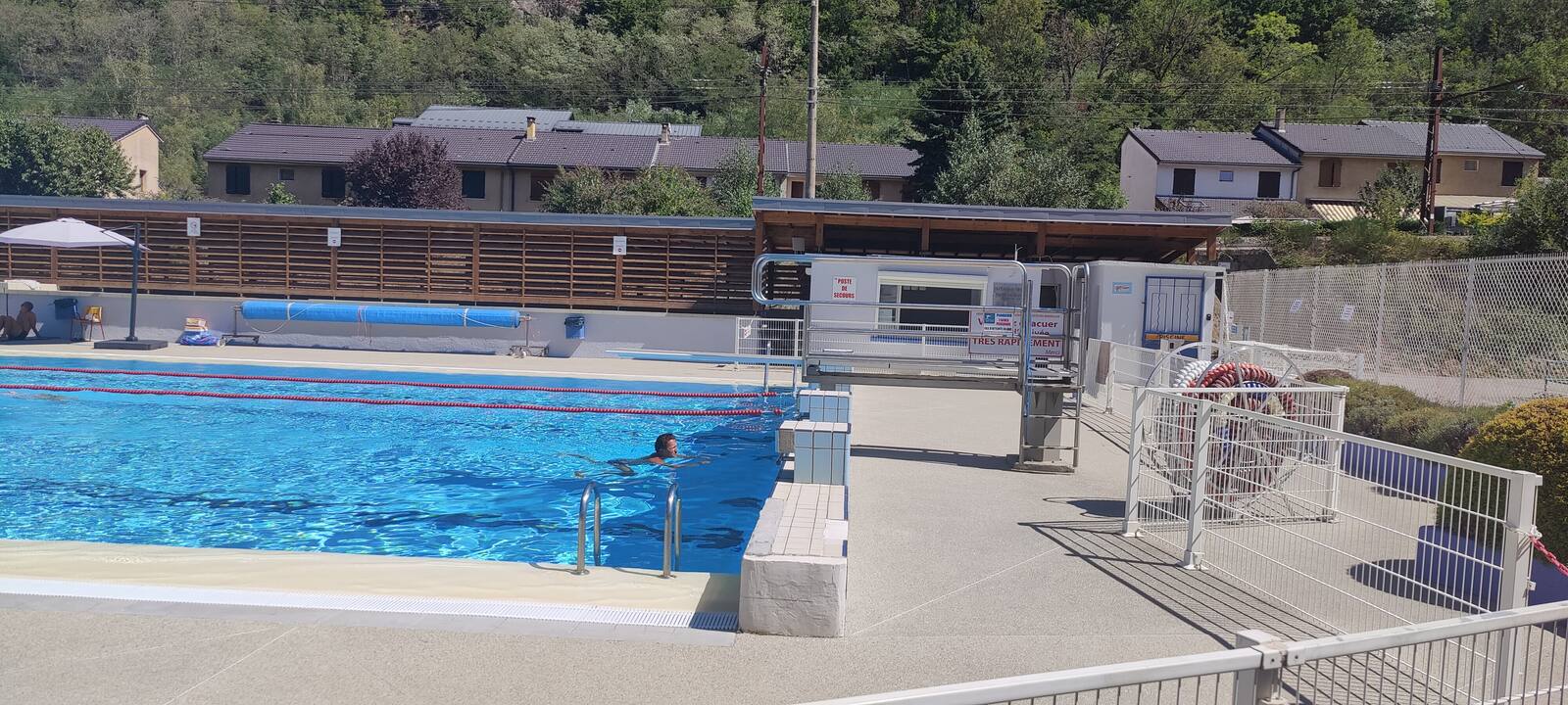Bassin turquoise du parc d'Espagne, Ax-les-Thermes